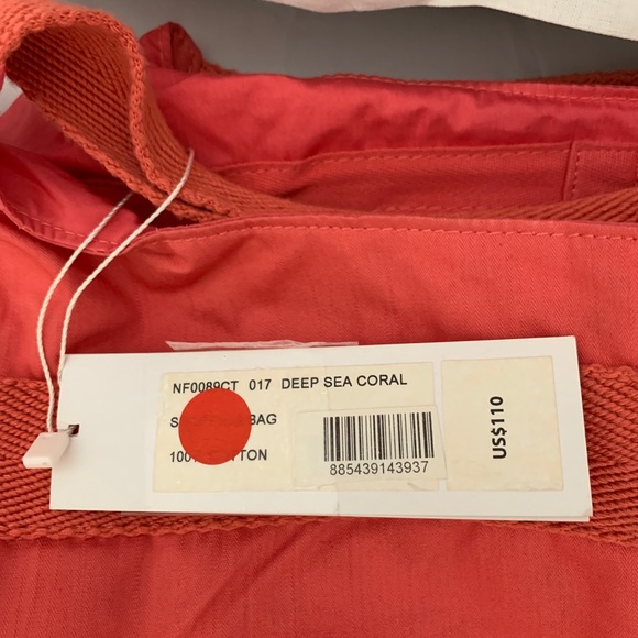 Lacoste Shopping Bag- Deep Coral - Picture 5 of 6